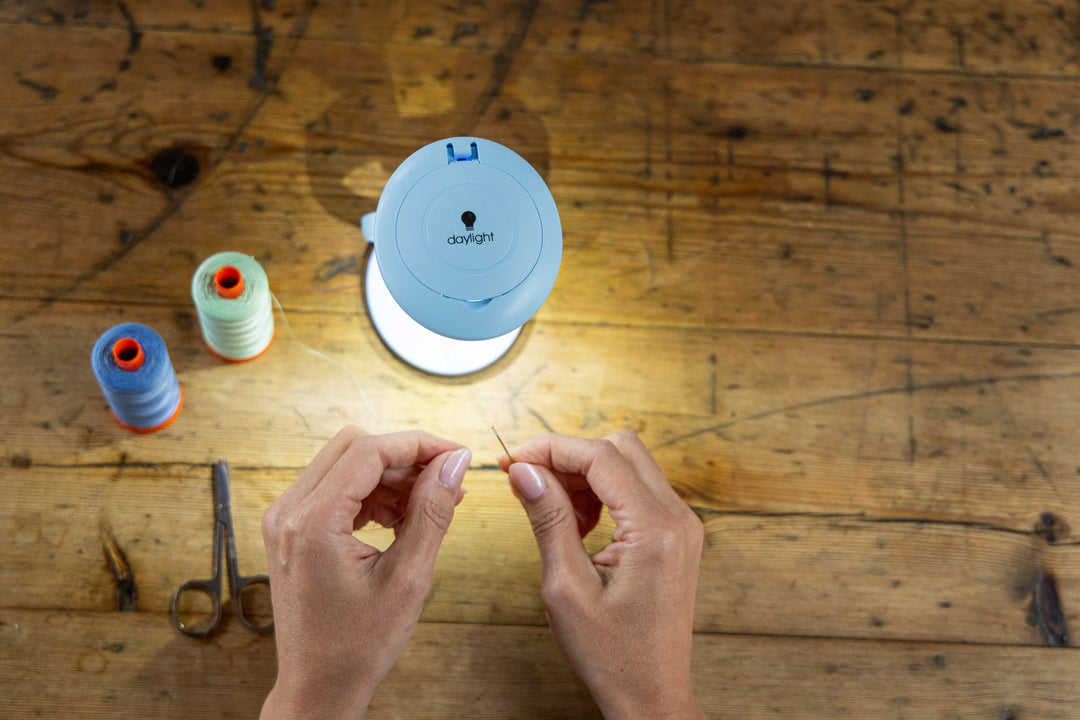 YoYo Travel Magnifier & Light