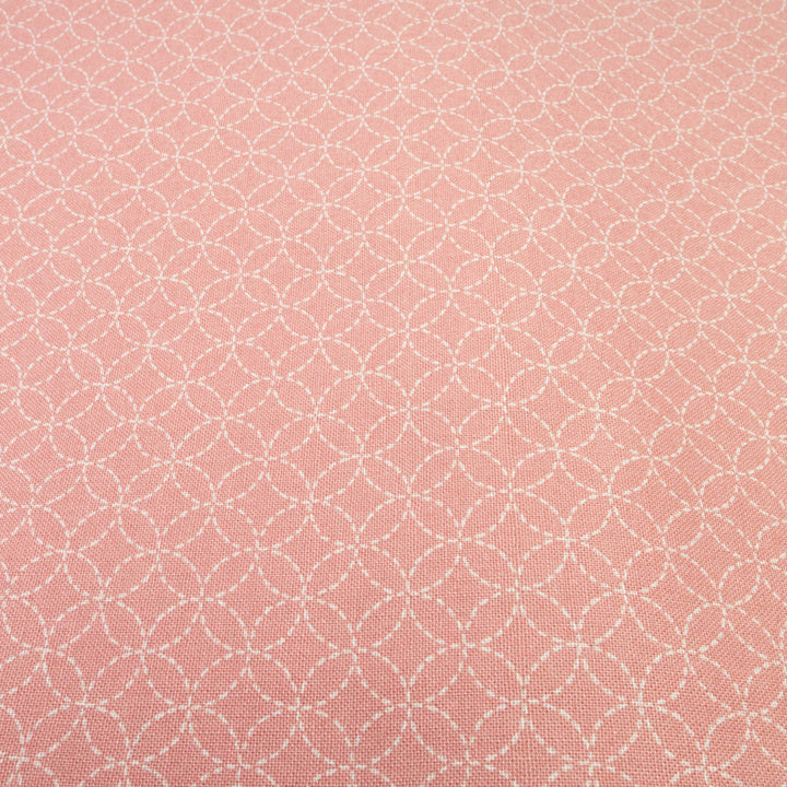 Sevenberry Kasuri : Sashiko Shippo Tsunagi on Pink (SBK22D112)