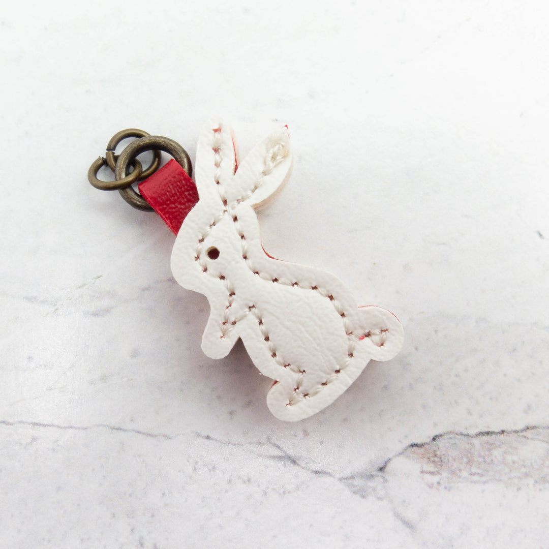 Synthetic Leather Zipper Pull - White Rabbit