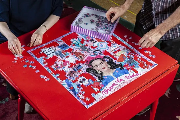 Viva La Vida Frida Jigsaw Puzzle (1000 pc)