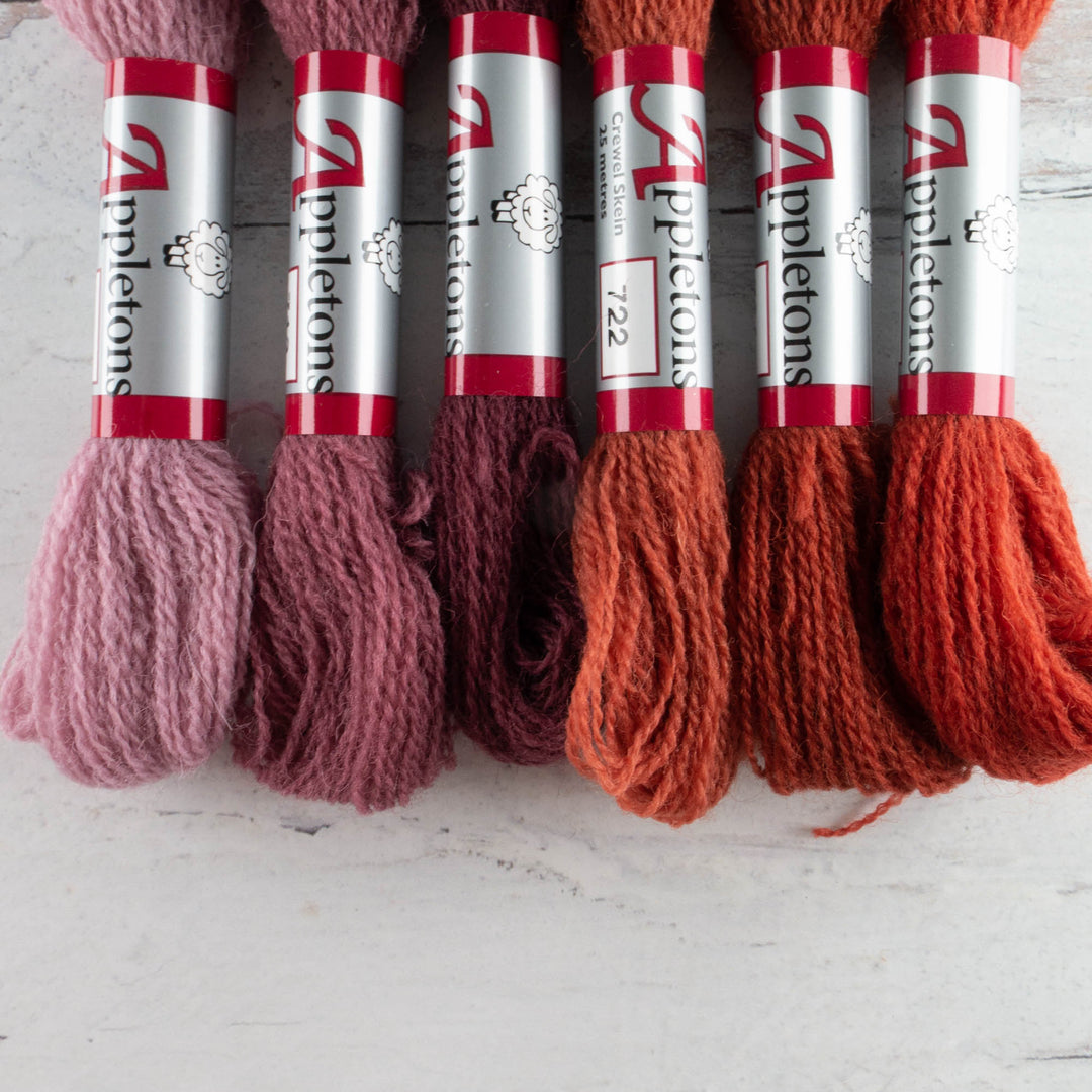 Appletons Crewel Weight Wool - Wine & Paprika