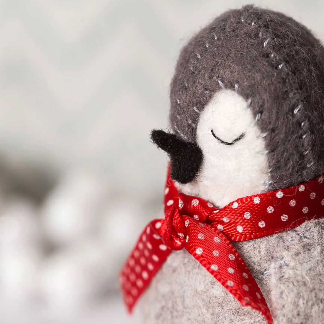 Baby Penguins Felt Embroidery Craft Kit