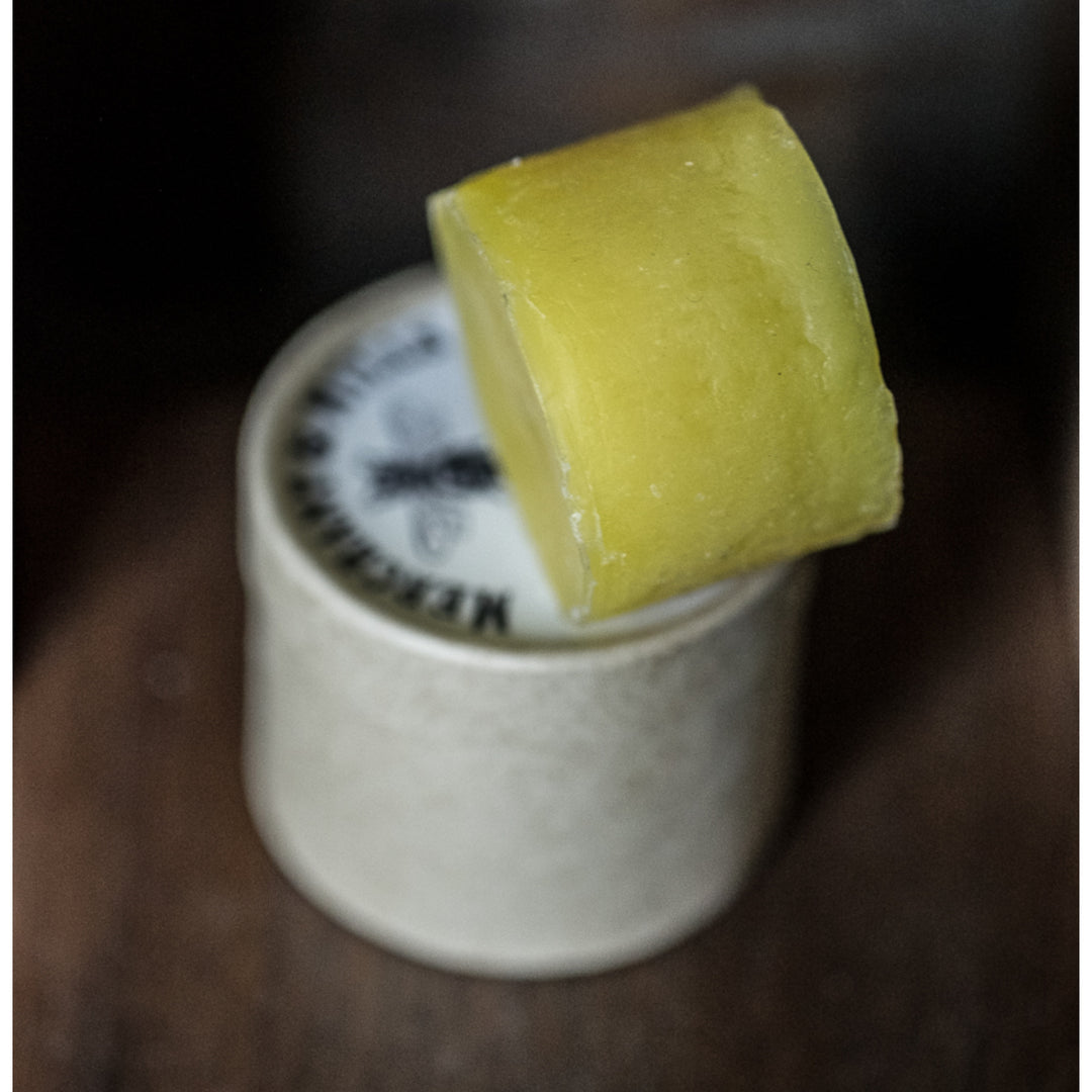 Merchant & Mills Pure Beeswax Thread Conditioner Notions - Snuggly Monkey