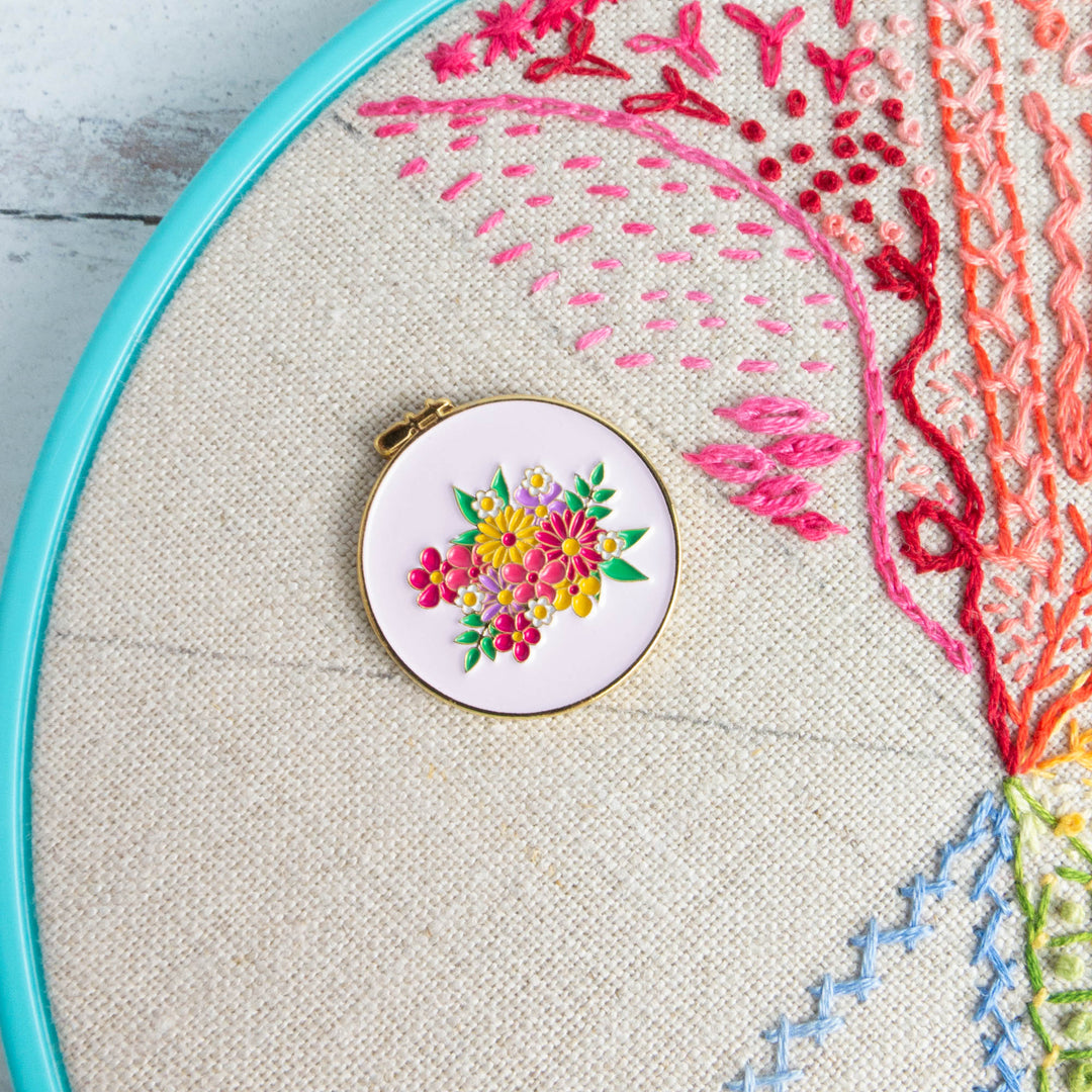 Embroidery Hoop Enamel Needle Minder