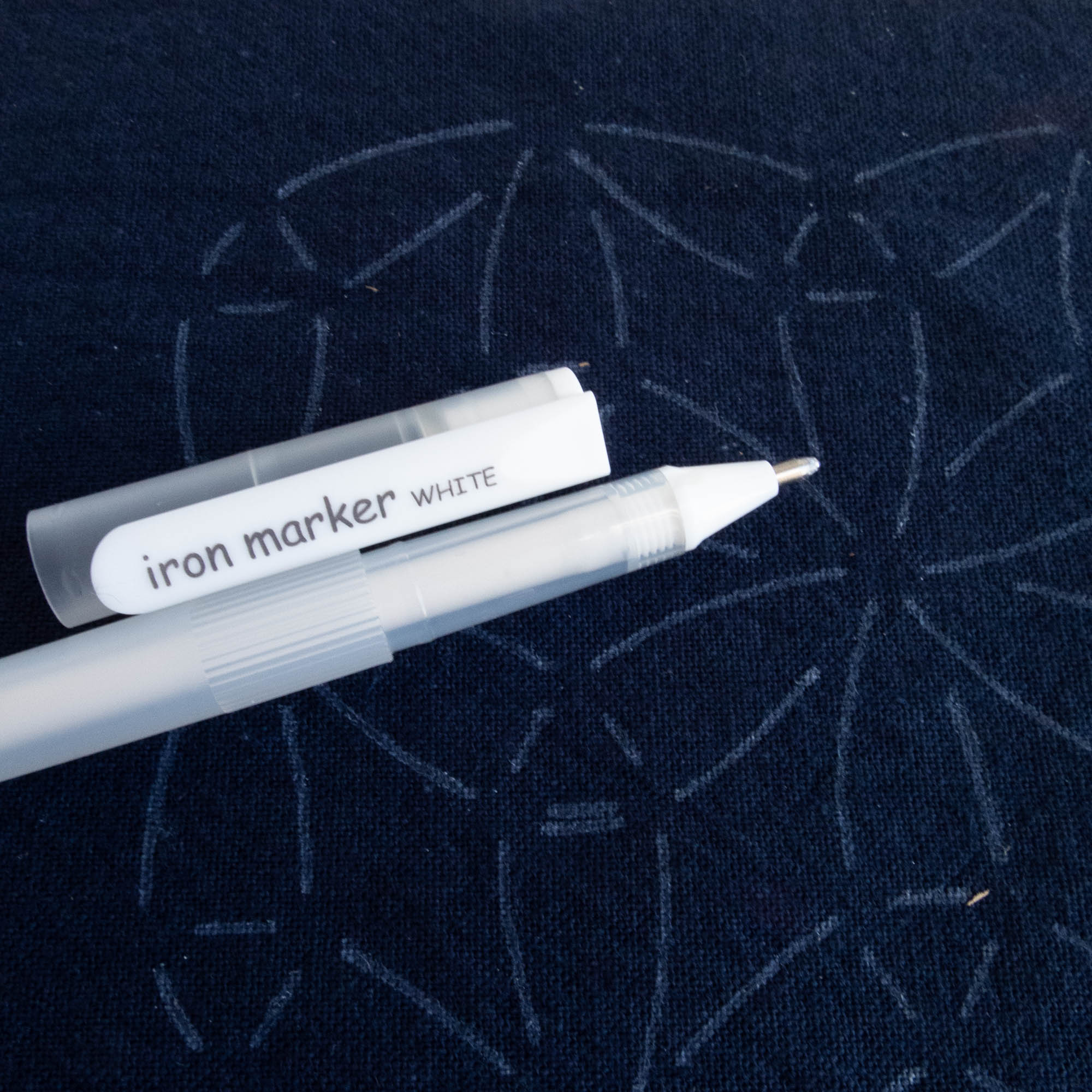 White Heat Erase Fabric Pen – Snuggly Monkey