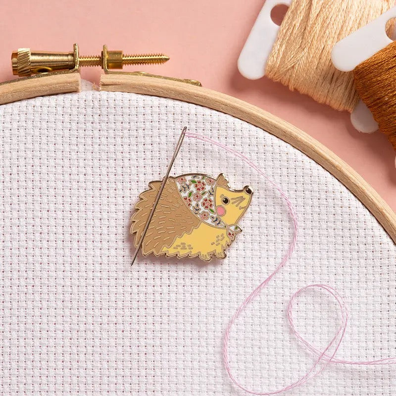 Magnetic Enamel Needle Minder - Hedgehog with Scarf