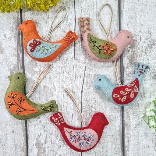 Folk Bird Ornaments Felt Embroidery Craft Kit