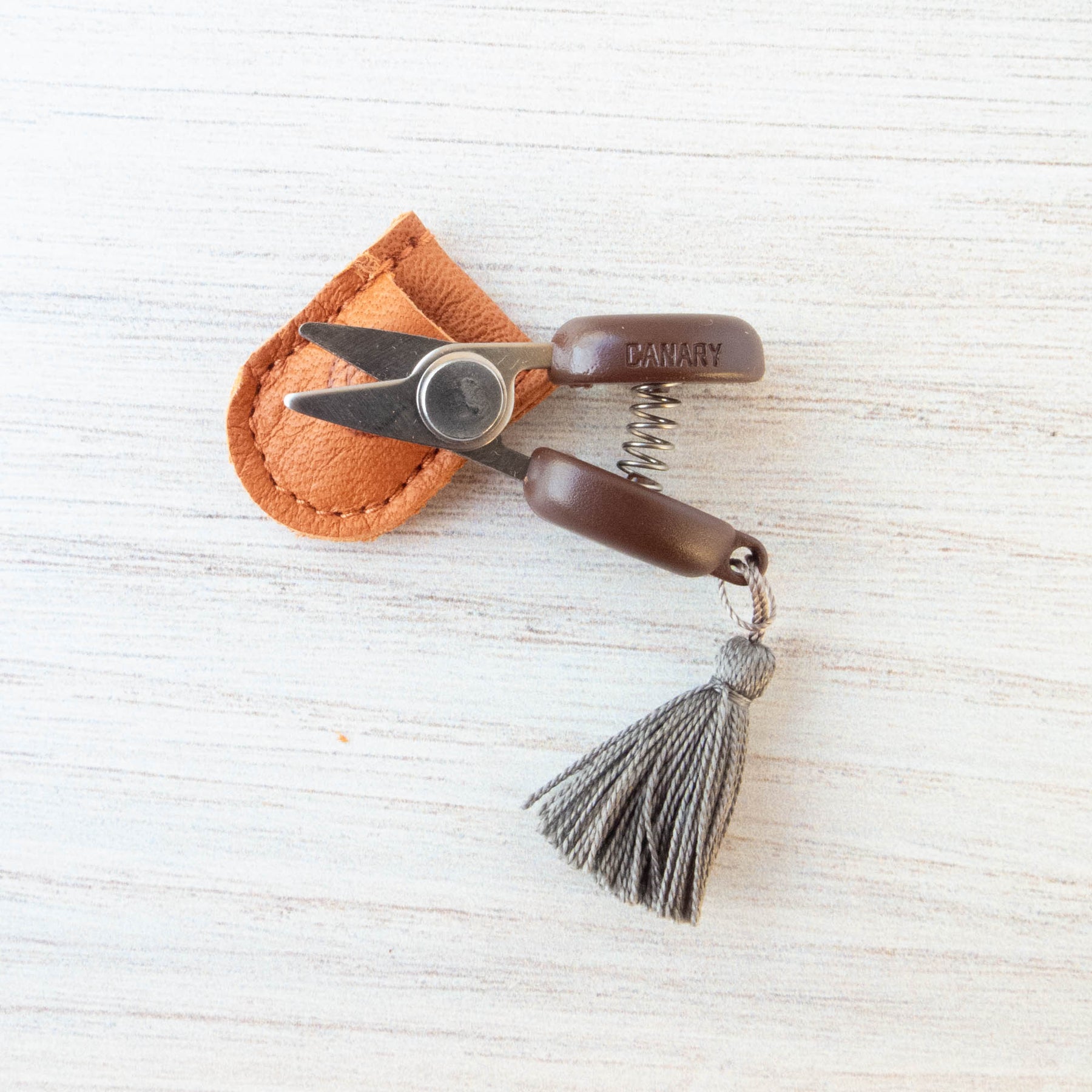 Mini Japanese Thread Snips with Leather Sheath – Snuggly Monkey