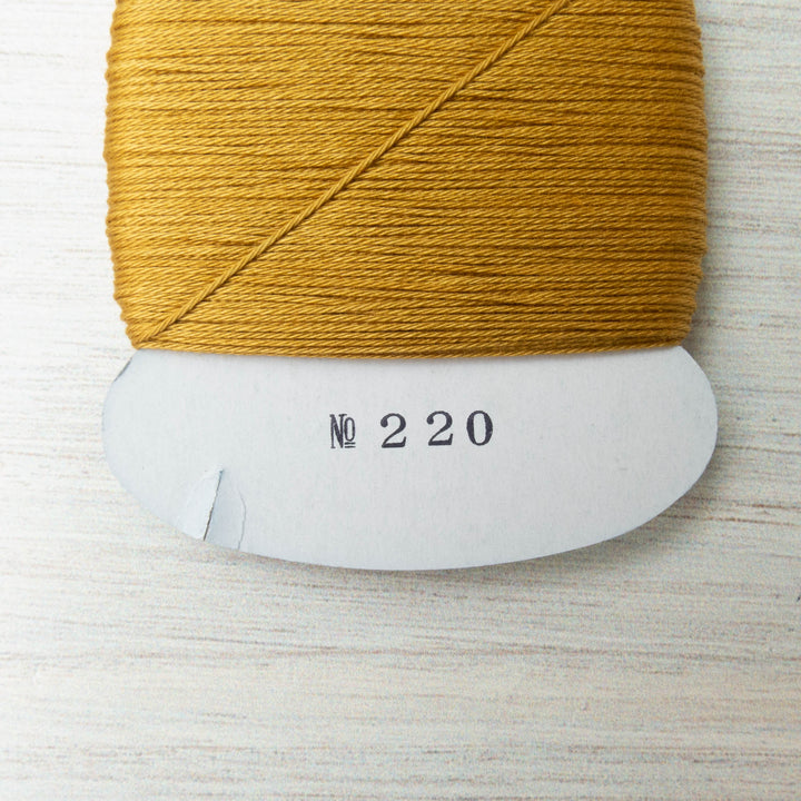 Daruma Carded Sashiko Thread - Golden Tea (no. 220)