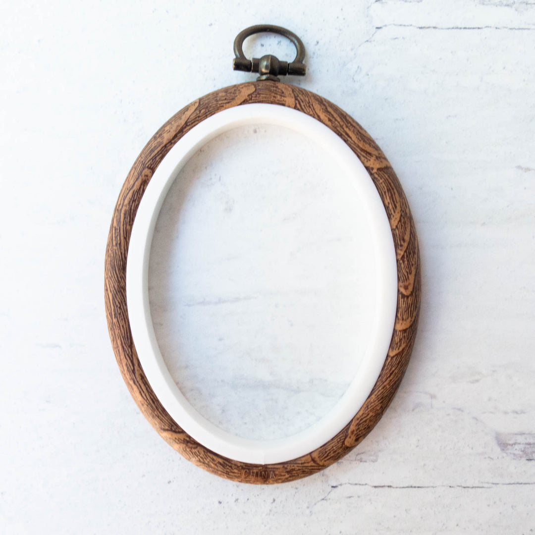 Faux Wood Embroidery Hoop - Small 3.5 Oval – Snuggly Monkey