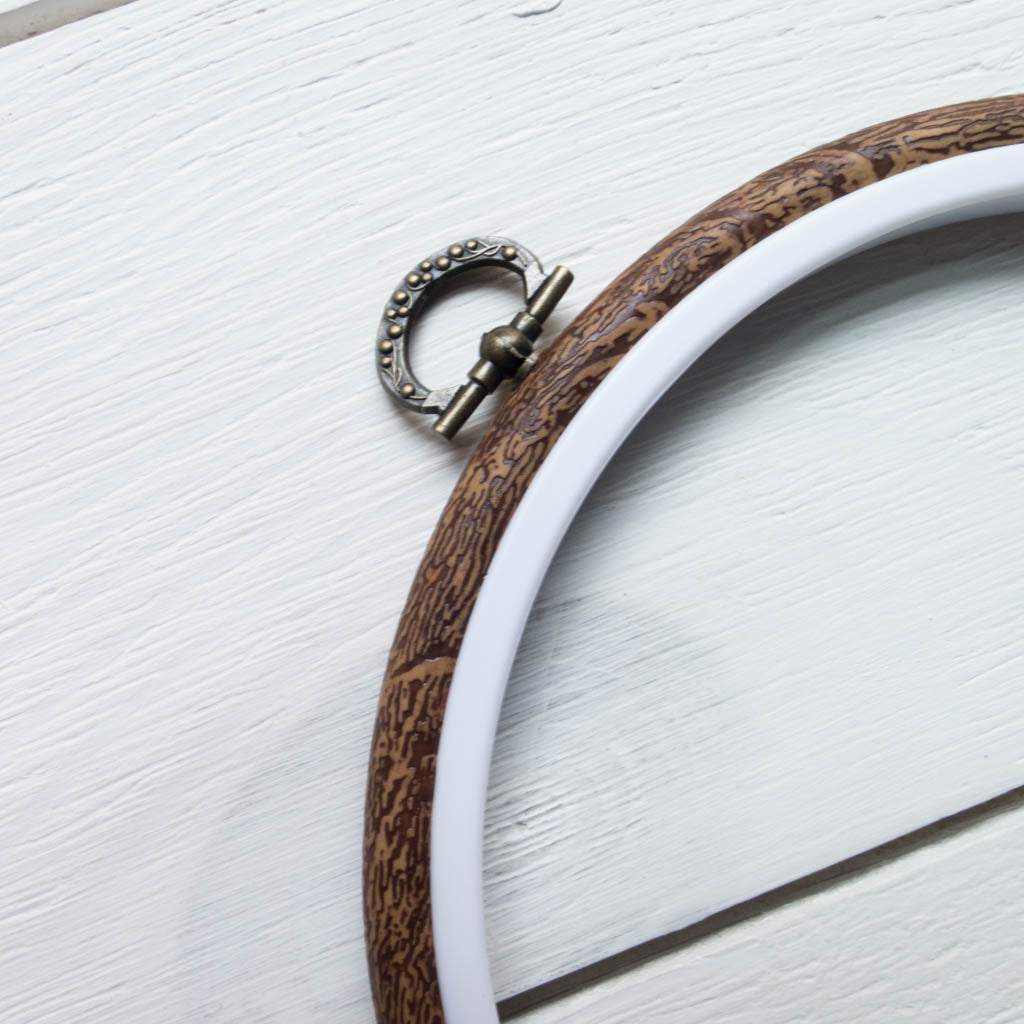 How to use faux wood flexi hoops for cross stitch and embroidery - Stitched  Modern