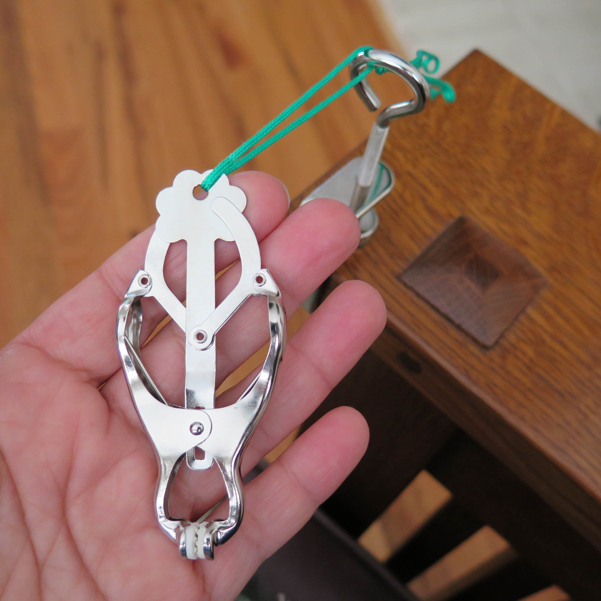 Kakehari Third-Hand Tool and Clamp Set – Snuggly Monkey