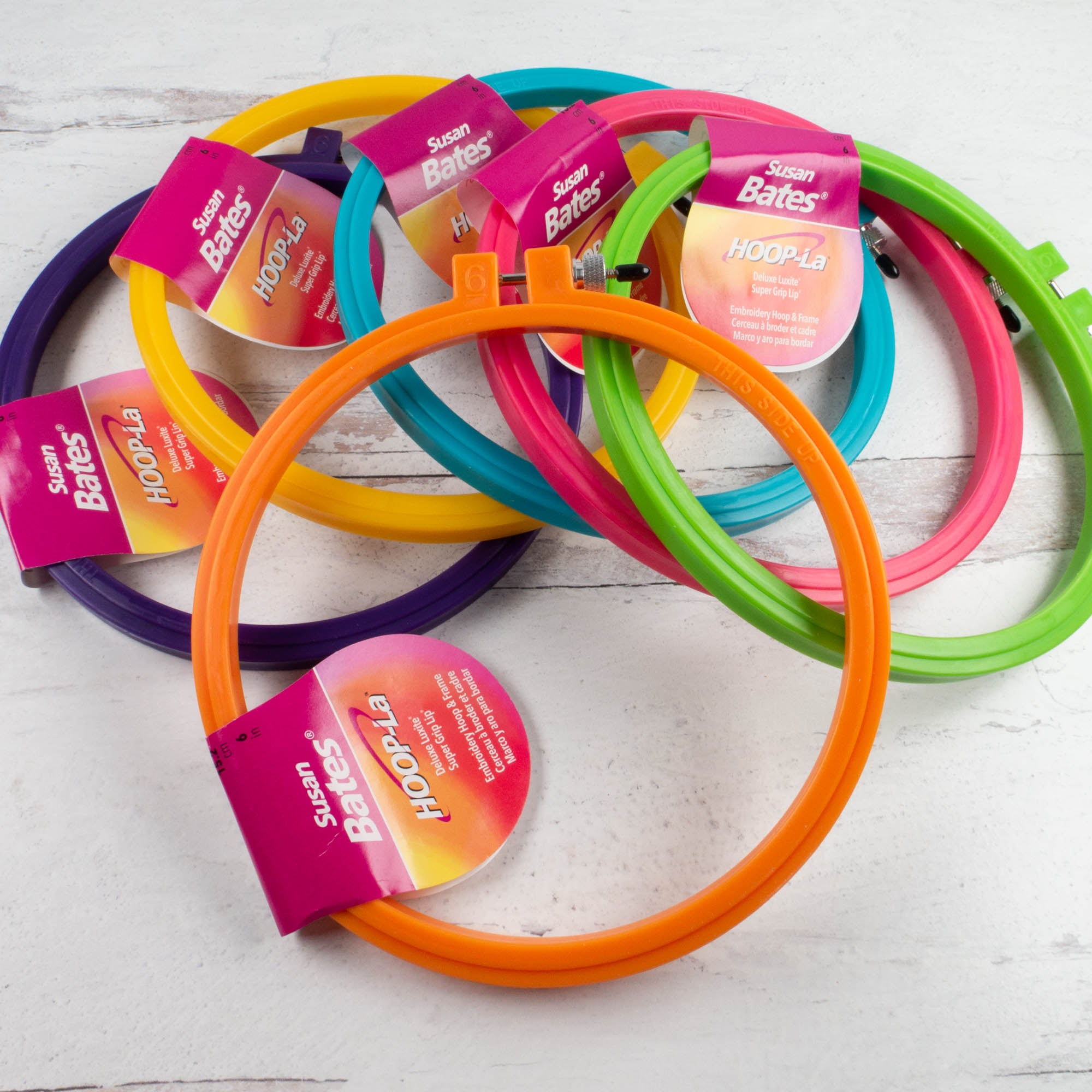 ♡HOOPEY♡  Susan Bates Hoop-La Plastic Embroidery Hoop – Snuggly Monkey