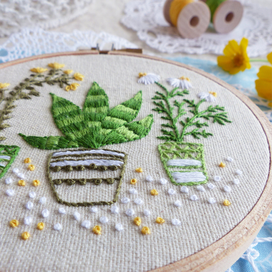 Embroidery Kit : 4" House Plants by Tamar Nahir Embroidery Kit - Snuggly Monkey