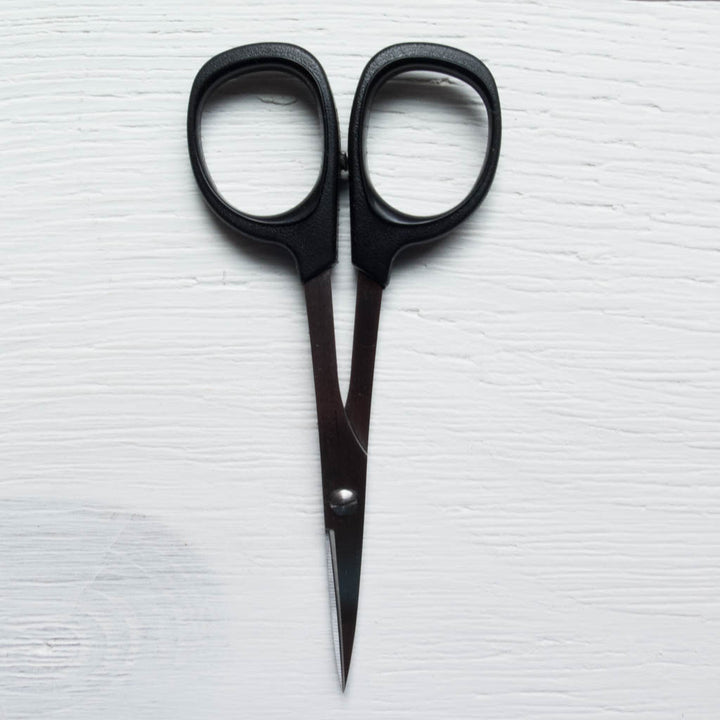 KAI 4" Curved Needlecraft Scissors Scissors - Snuggly Monkey