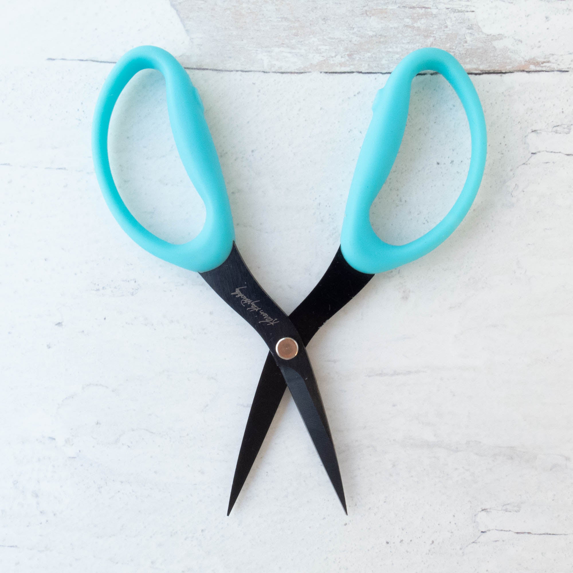 Karen Kay Buckley's “Perfect Scissors” – Cool Tools