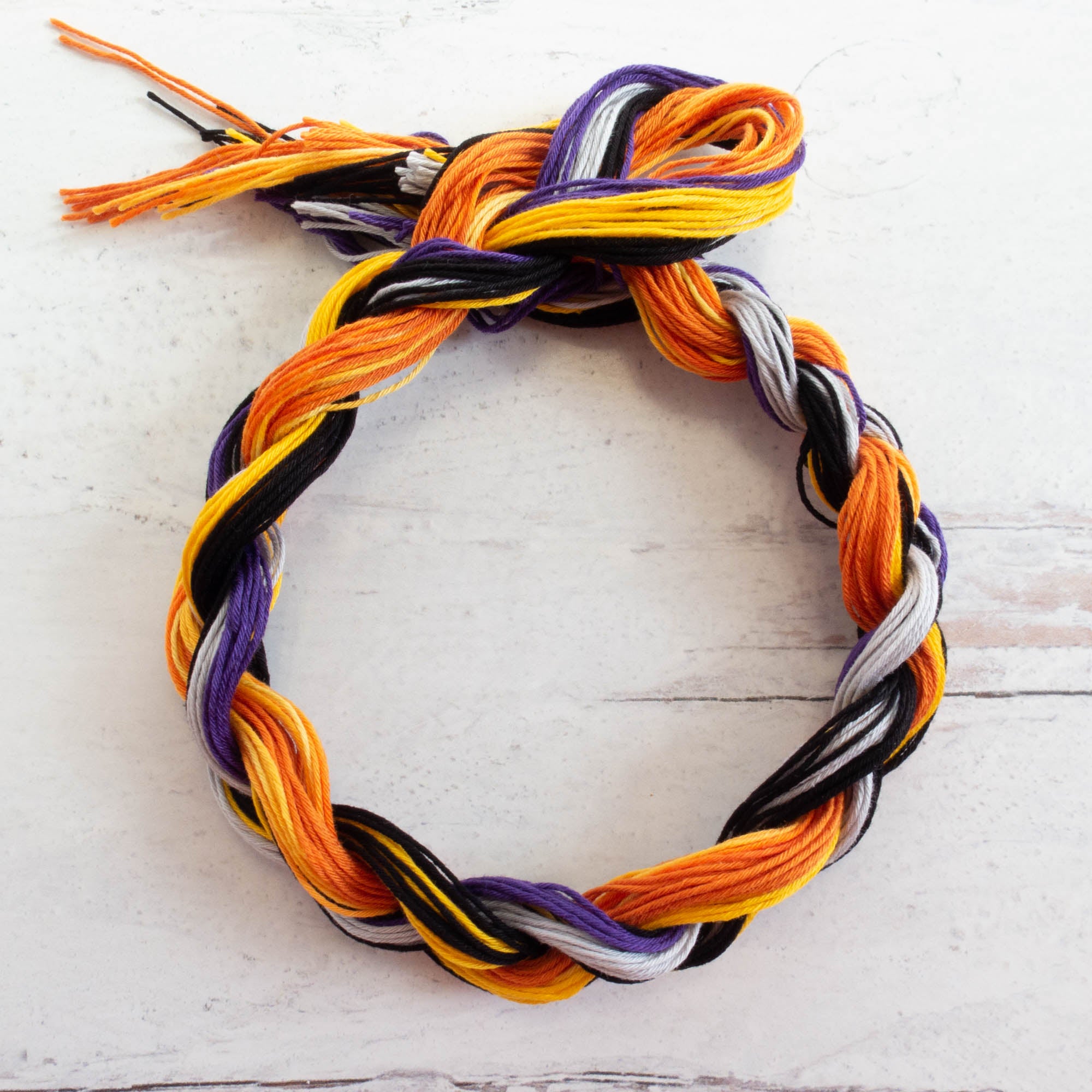 The Braid Society - Decorative knots