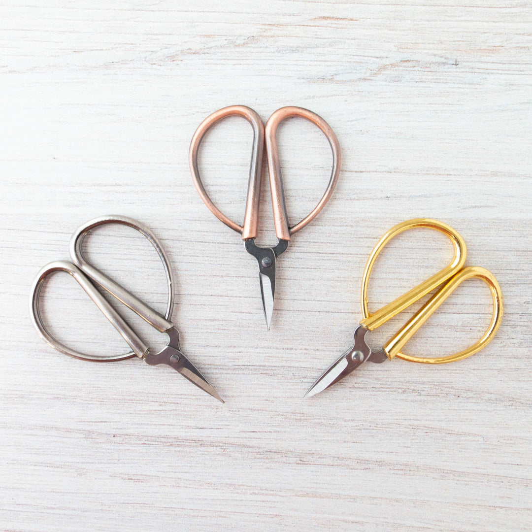 Left Handed Scissors by Kai, Dressmaking Shears LH Scissors 8 1/2, Fabric  Cutting Scissors 8 