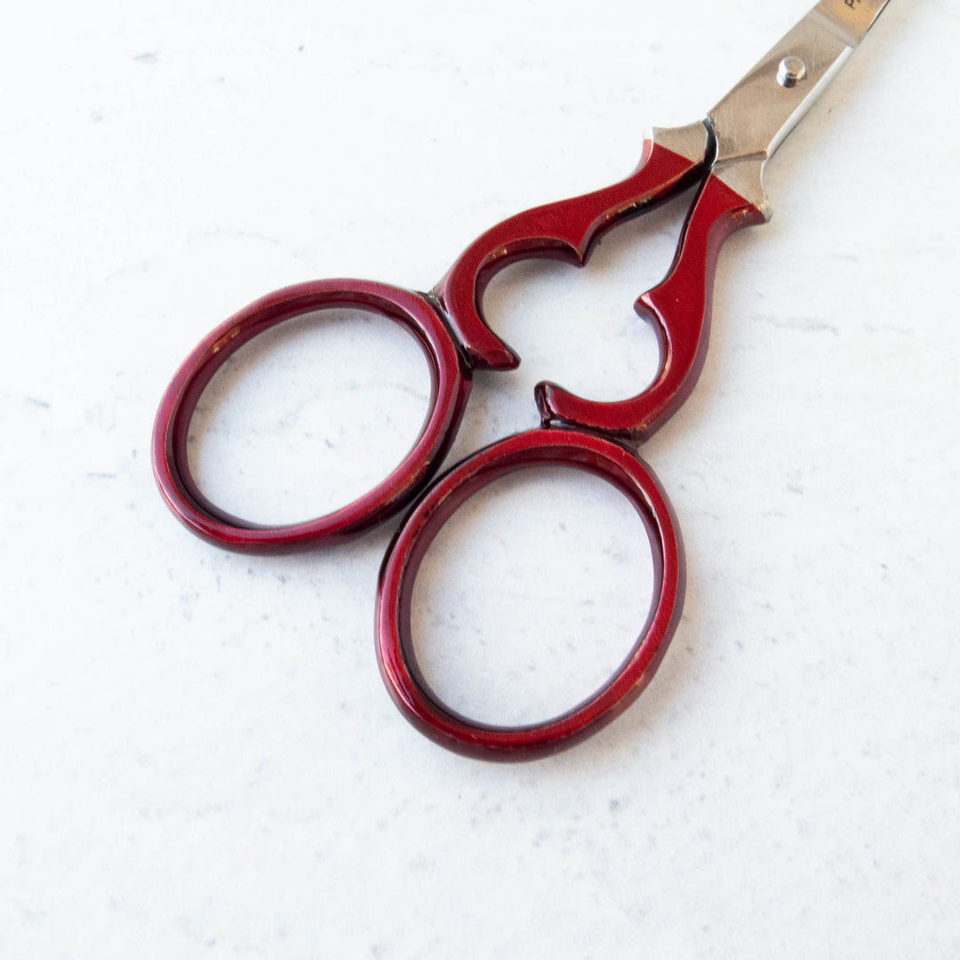 Red Victorian Embroidery Scissors