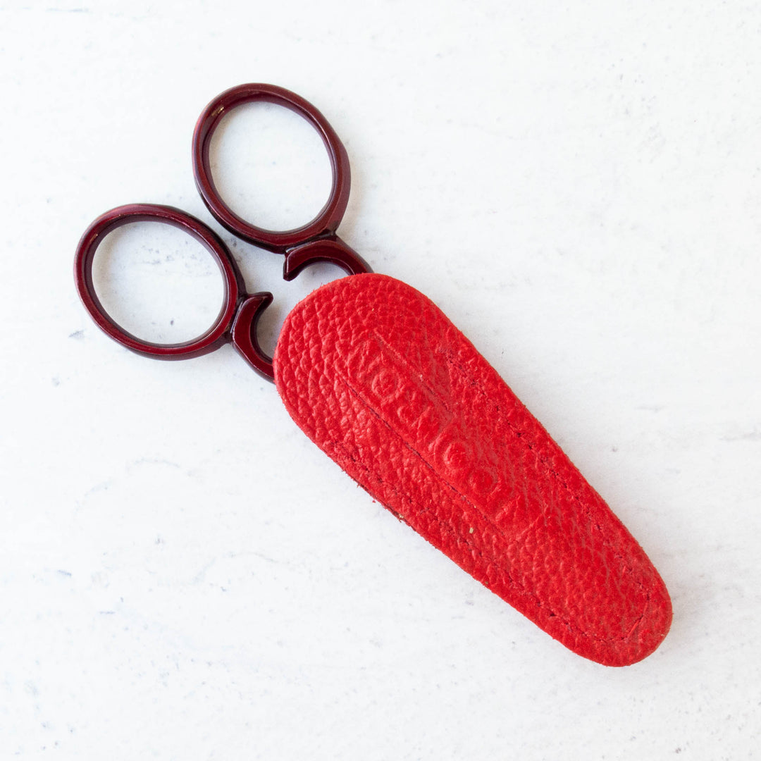 Vintage red scissors maker badge gift for artist knitters sewist