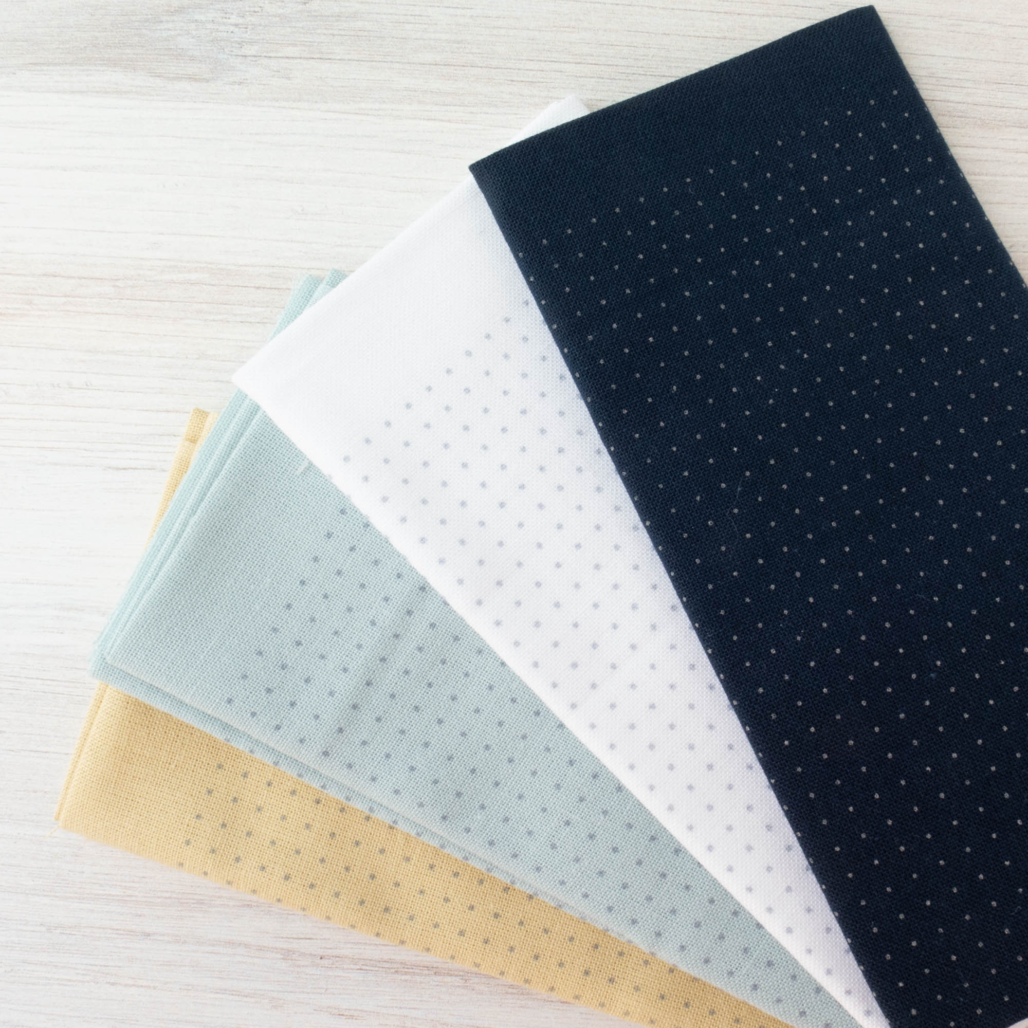 Sashiko 5mm Dot Grid Sampler - Straight Line Grid - Snuggly Monkey