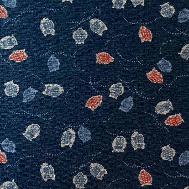 Sevenberry Kasuri : Little Owls on Navy Fabric - Snuggly Monkey