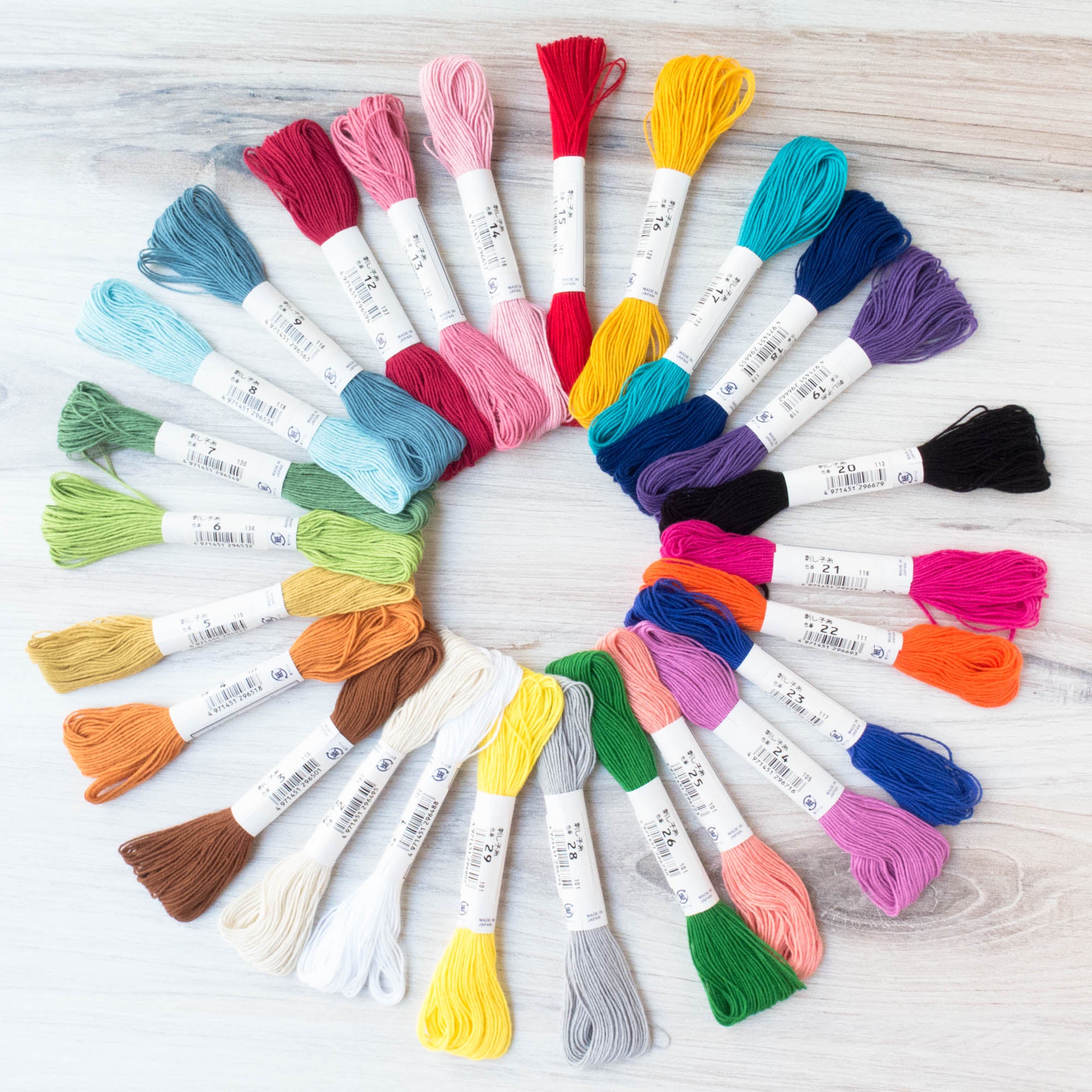 Sashiko Thread Set - 29 Solid Color Collection – Snuggly Monkey