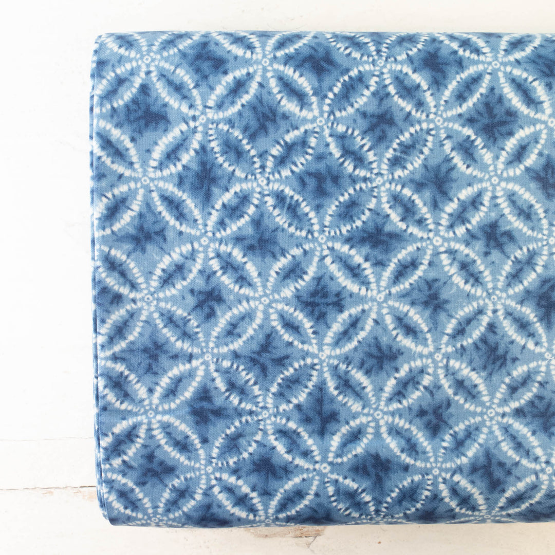 Shibori Blues Cotton Fabric - Shippo Tsunagi Blue
