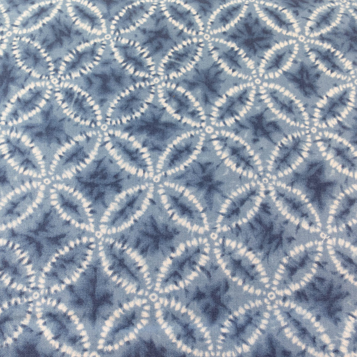 Shibori Blues Cotton Fabric - Shippo Tsunagi Blue