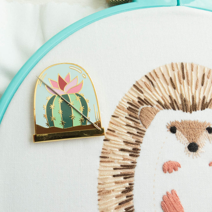 Succulent Enamel Needle Minder Needle Minder - Snuggly Monkey