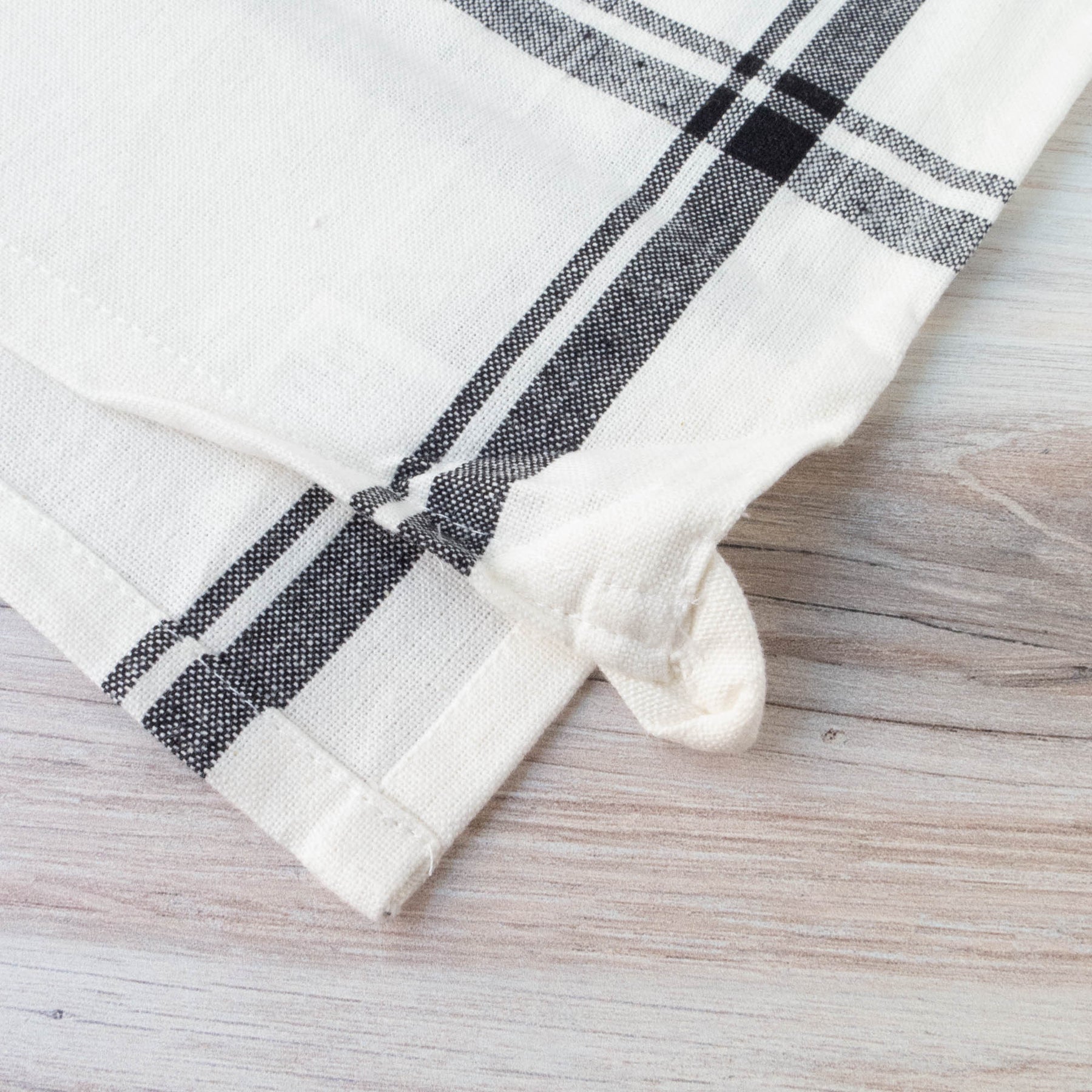 Japanese Linen Stripe Hand Towel - Black/Grey