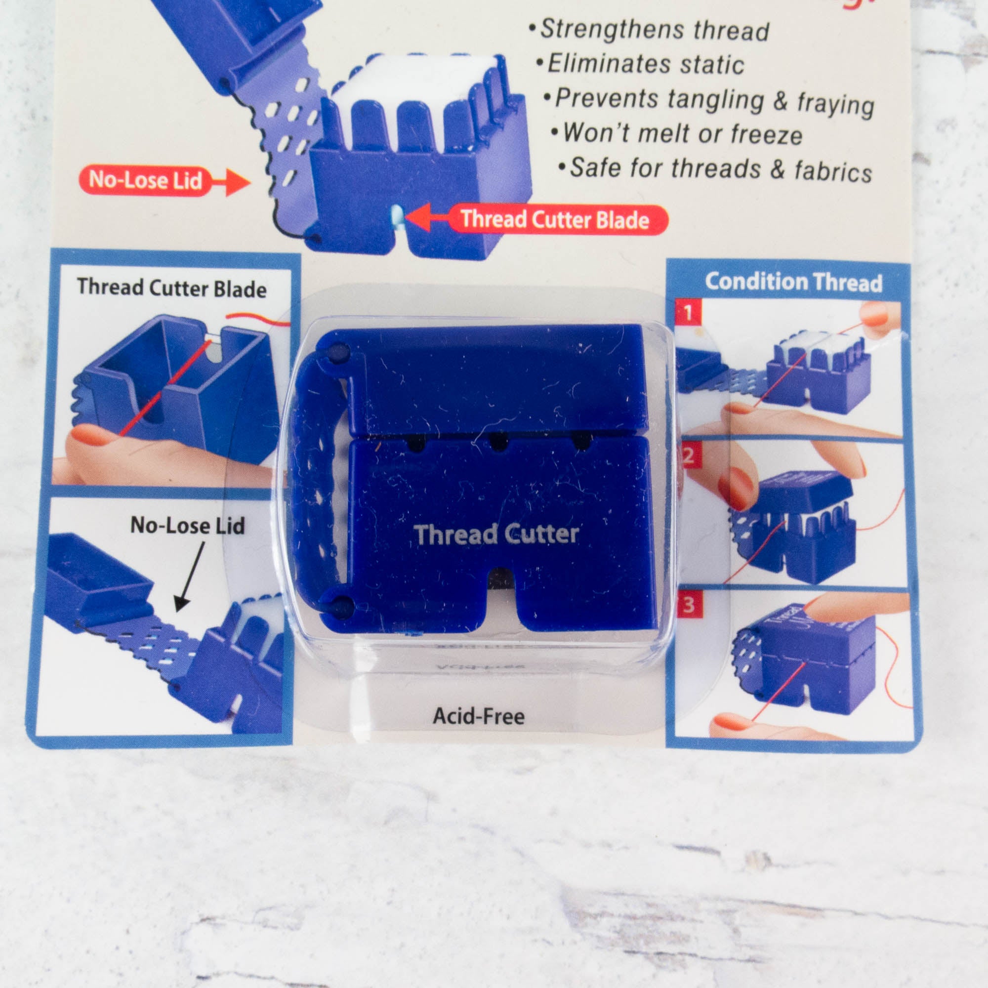 Thread Magic Thread Conditioner Cube with Thread Cutter – Snuggly