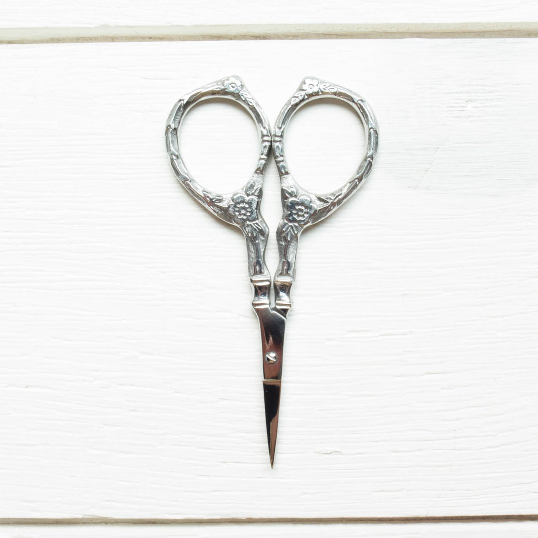 Tudor Rose Embroidery Scissors Scissors - Snuggly Monkey