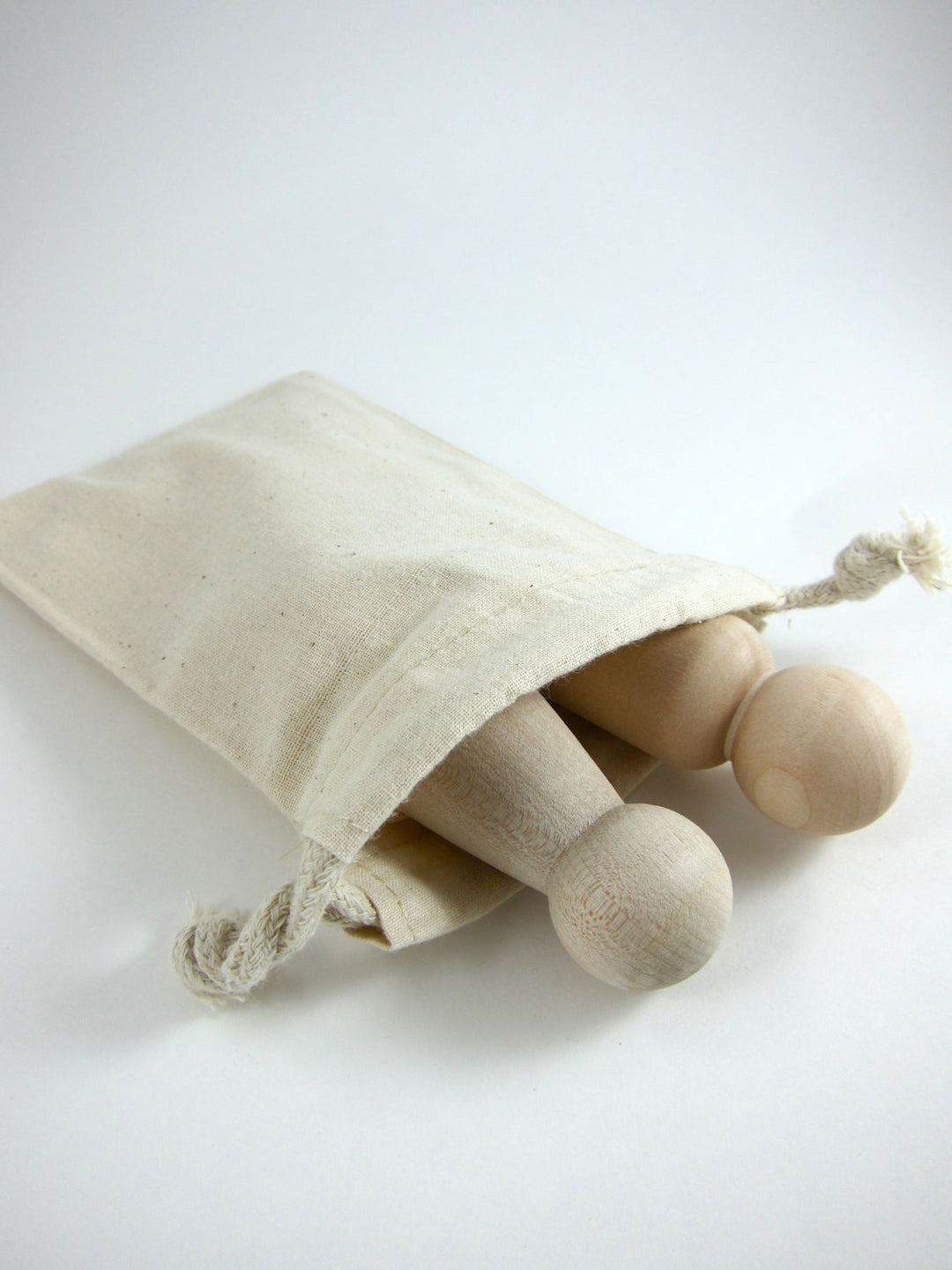 Cotton Muslin Pouches | Medium Drawstring Cotton Bags (4"x 6") Bags - Snuggly Monkey